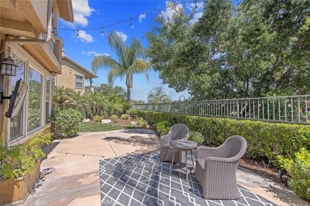 26720 Via Colina