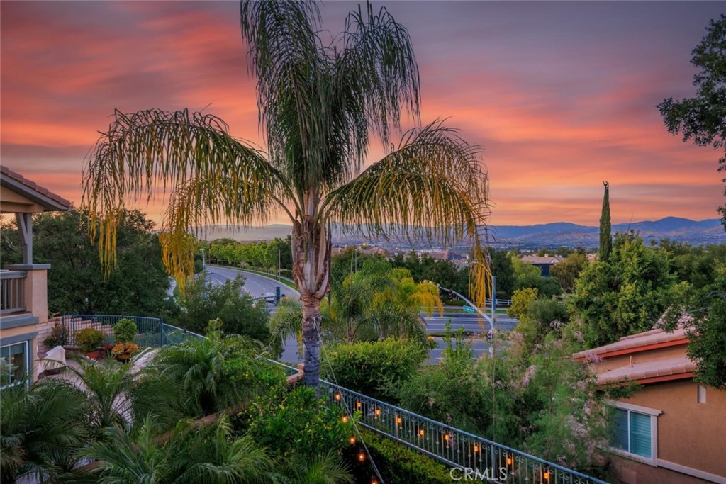 26720 Via Colina