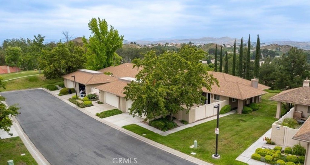 26172 Rainbow Glen