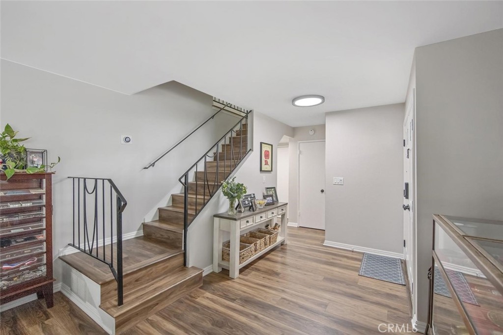 28137 Oaklar