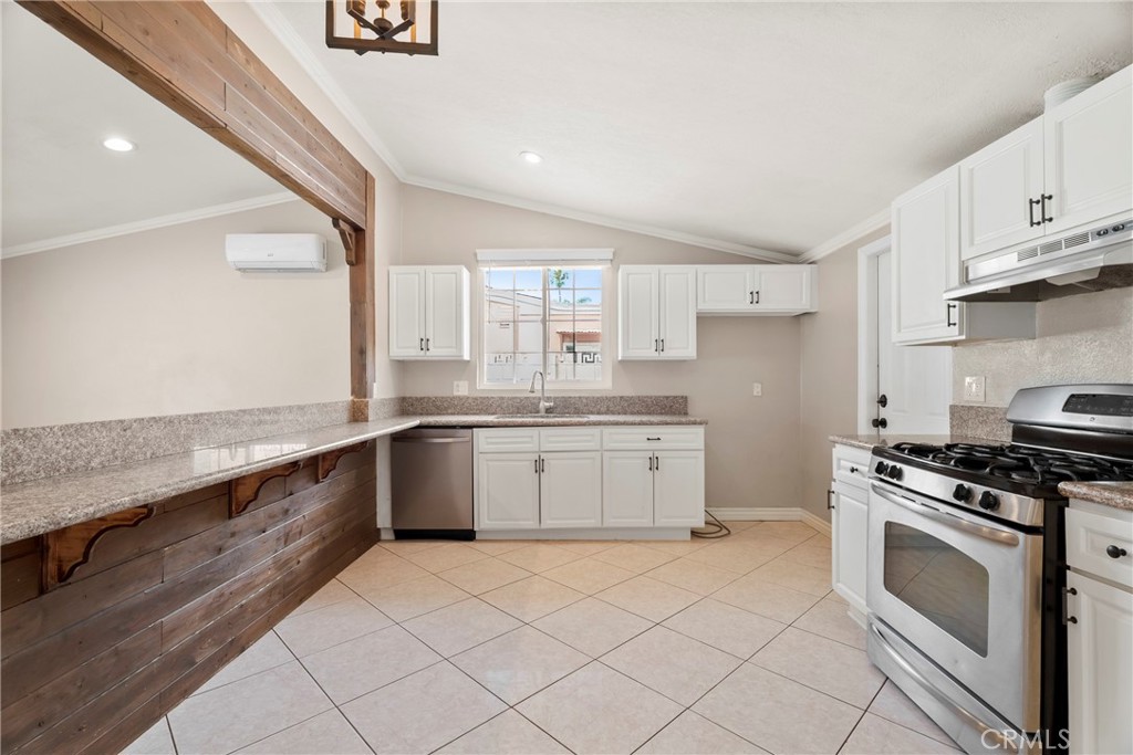 19124 Drycliff Street