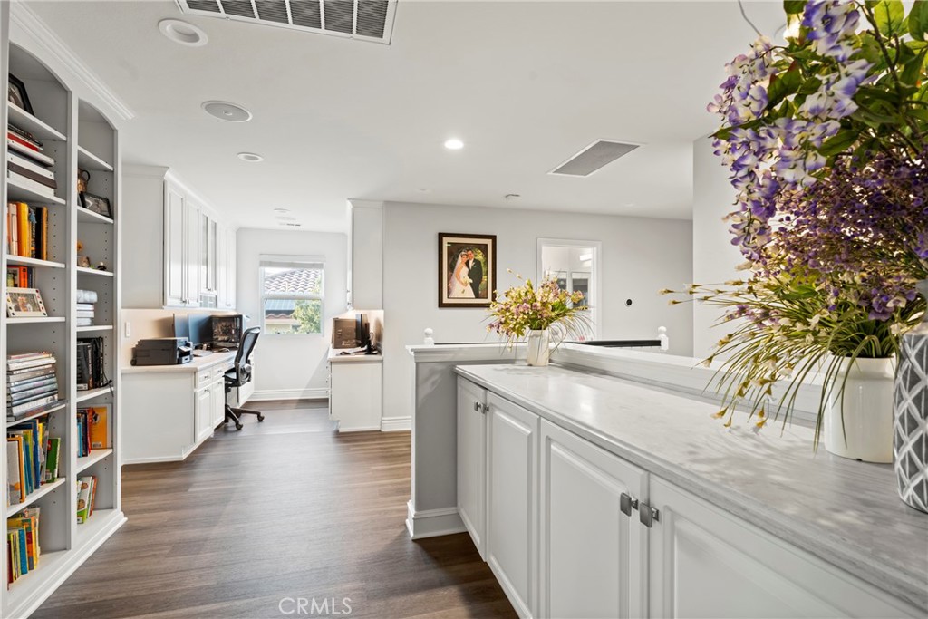 28445 Linda Vista
