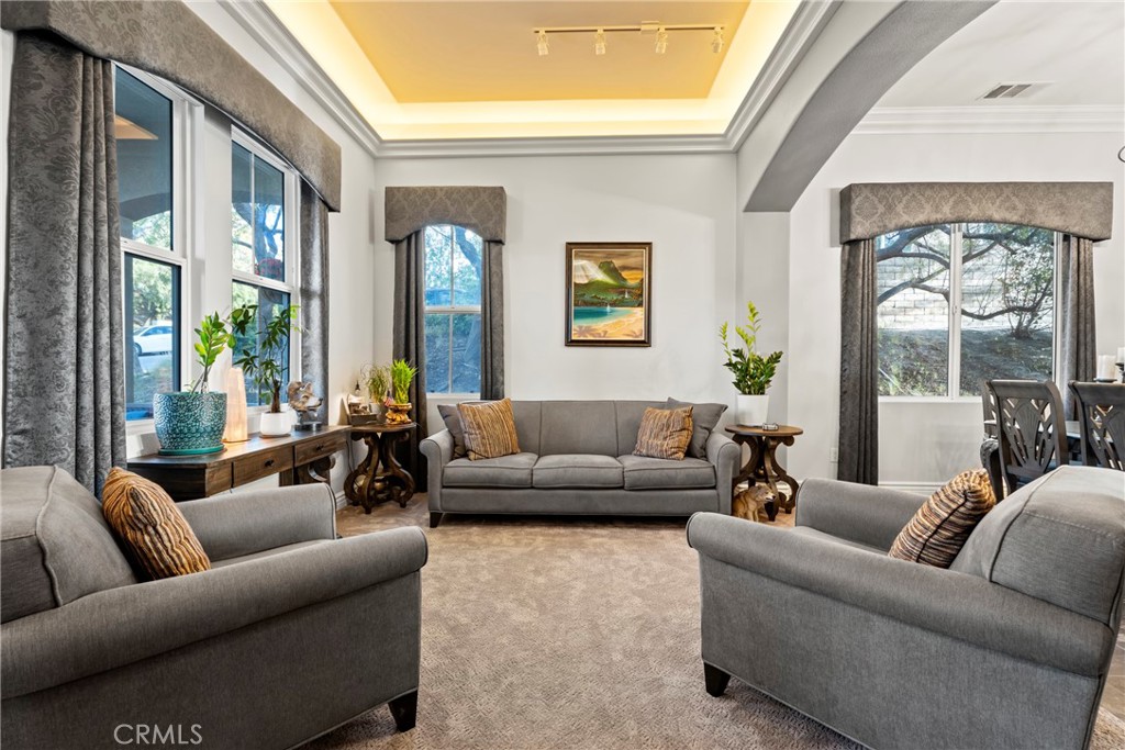 28445 Linda Vista