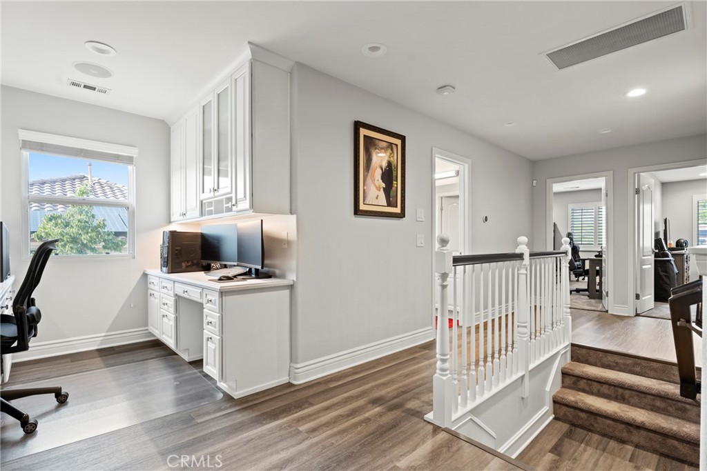 28445 Linda Vista