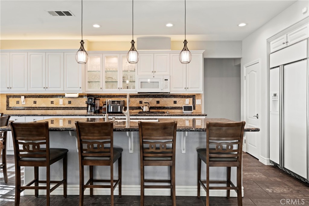 28445 Linda Vista