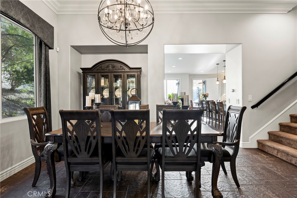 28445 Linda Vista