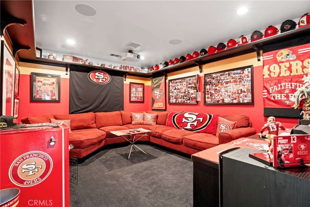 28445 Linda Vista
