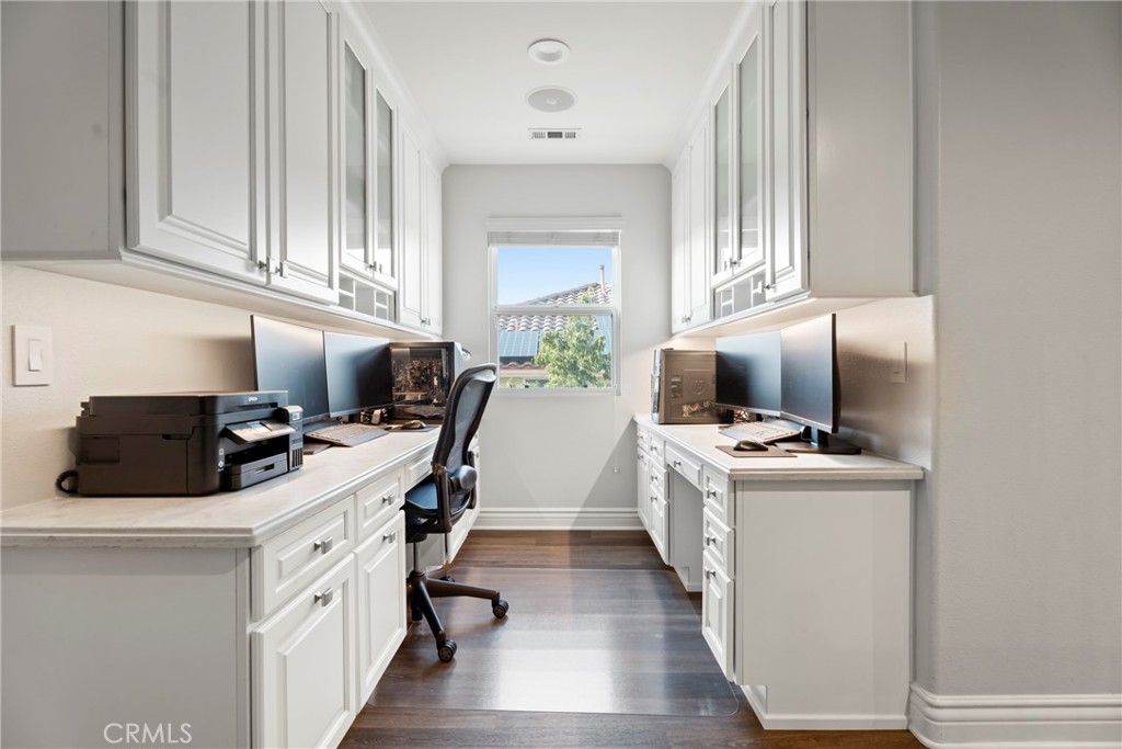28445 Linda Vista
