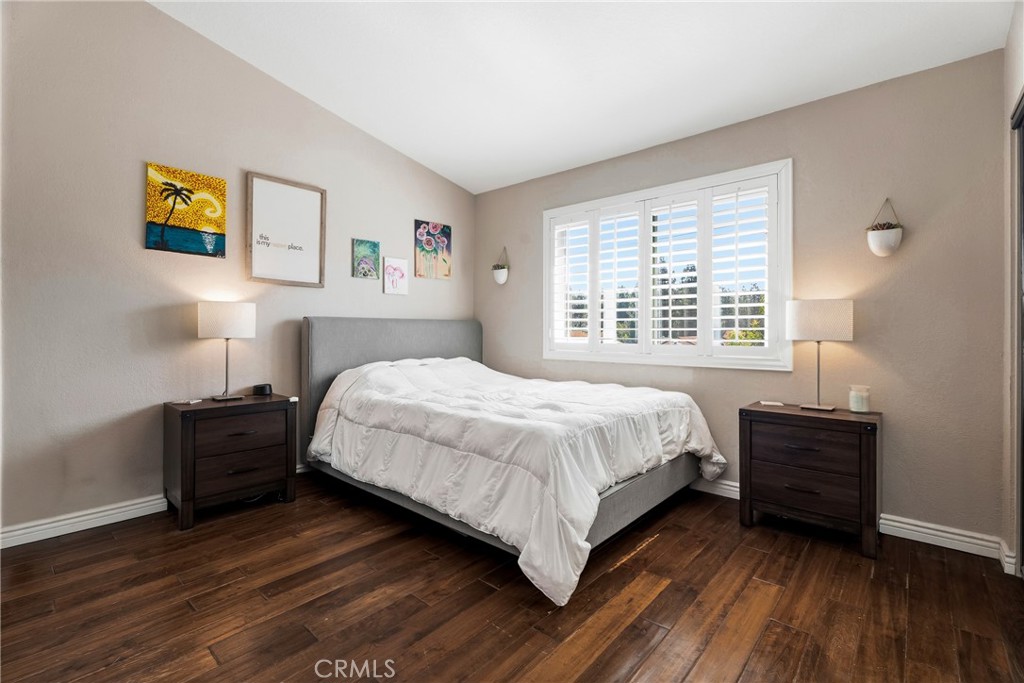 22914 Banyan