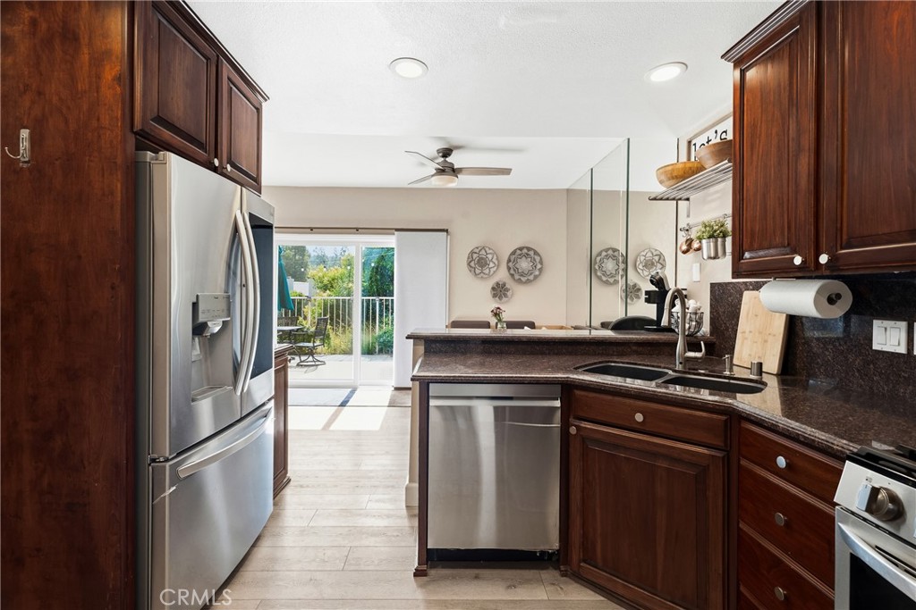 22914 Banyan