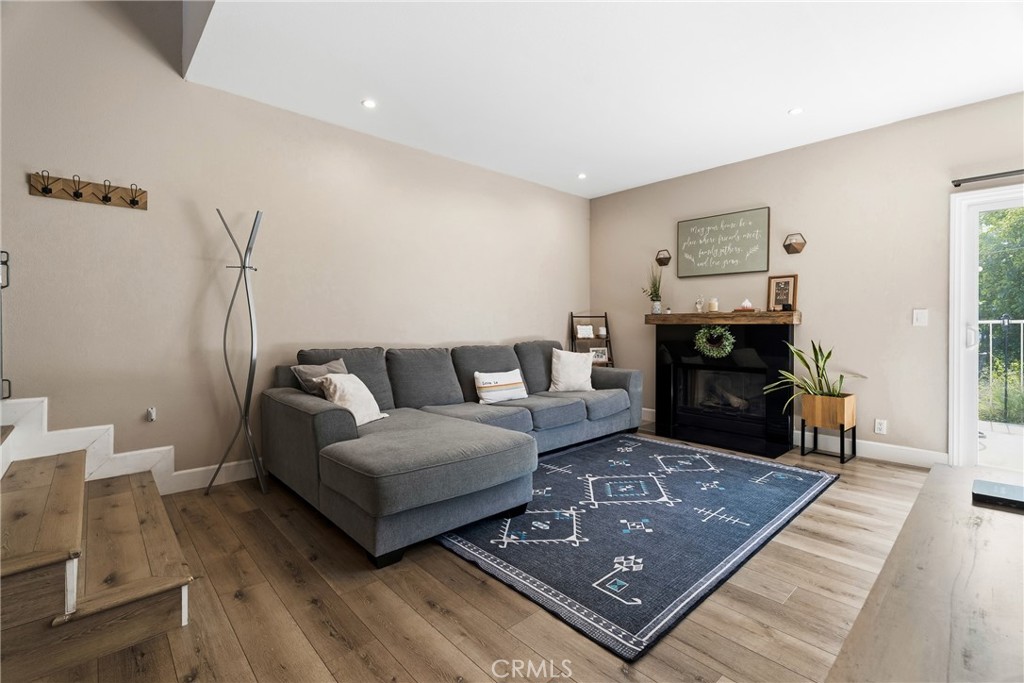 22914 Banyan