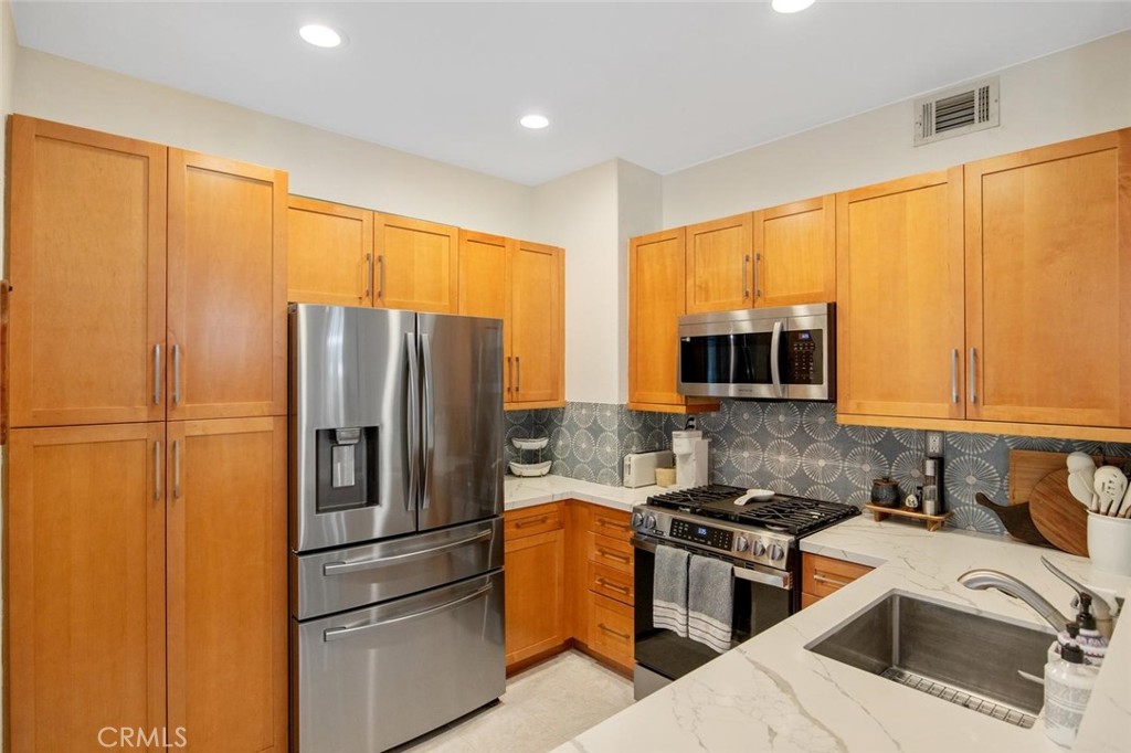 17957 Lost Canyon Road 41