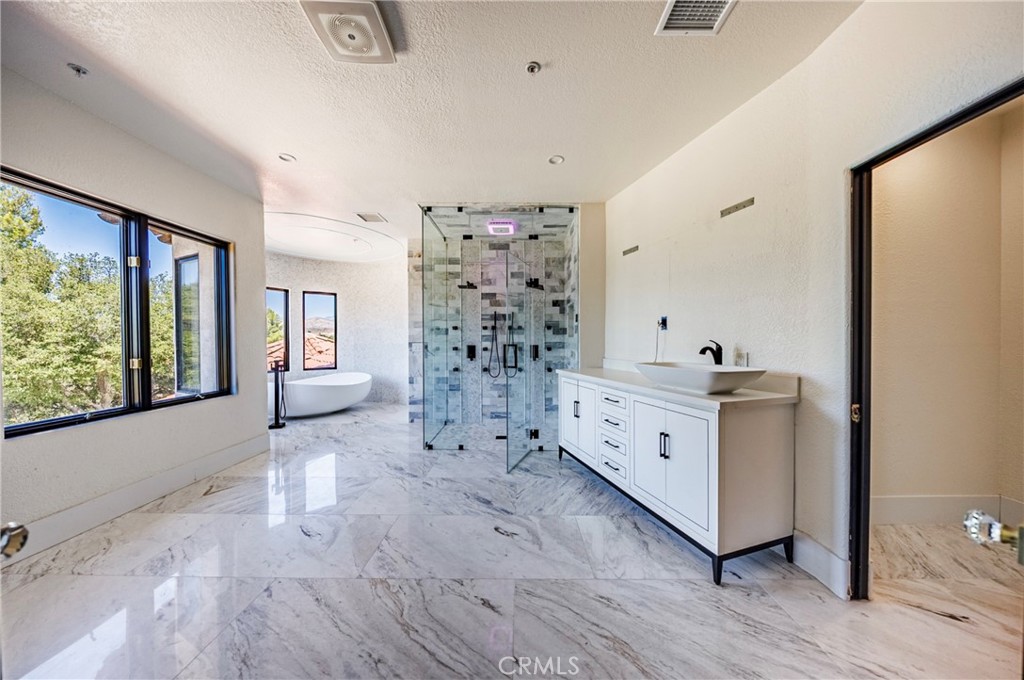 16515 Valley Ranch