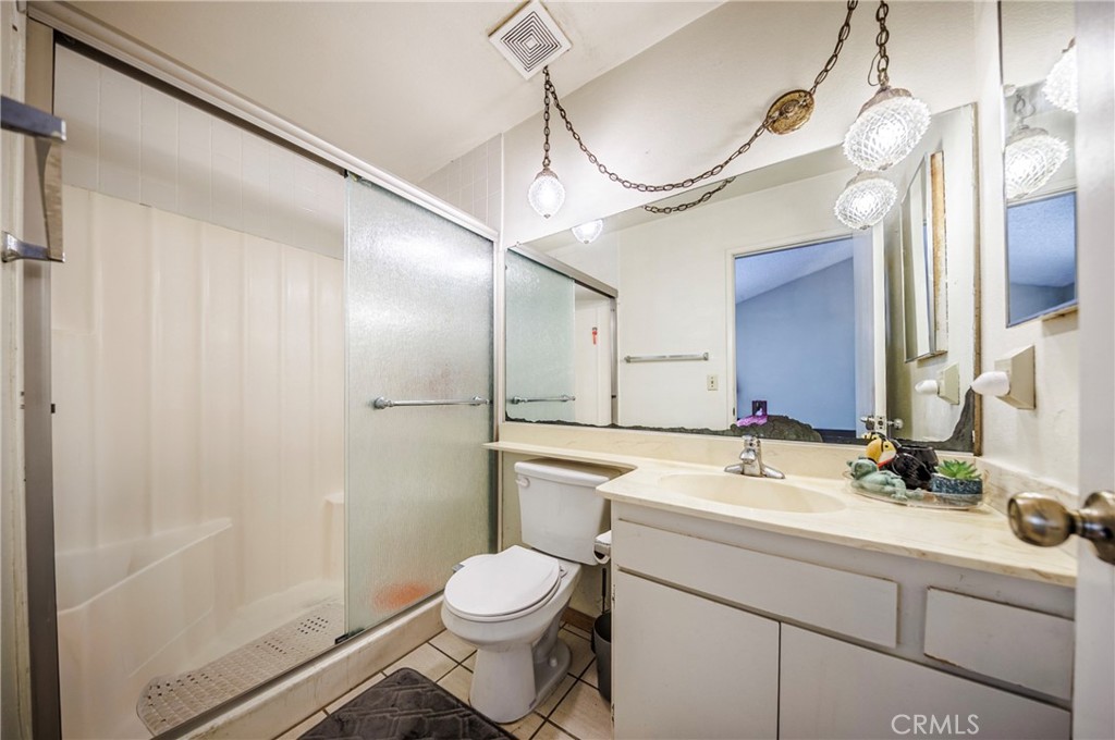 11332 Strathern