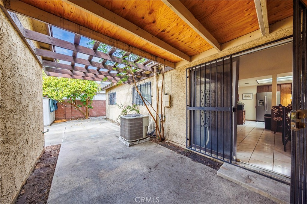 11332 Strathern