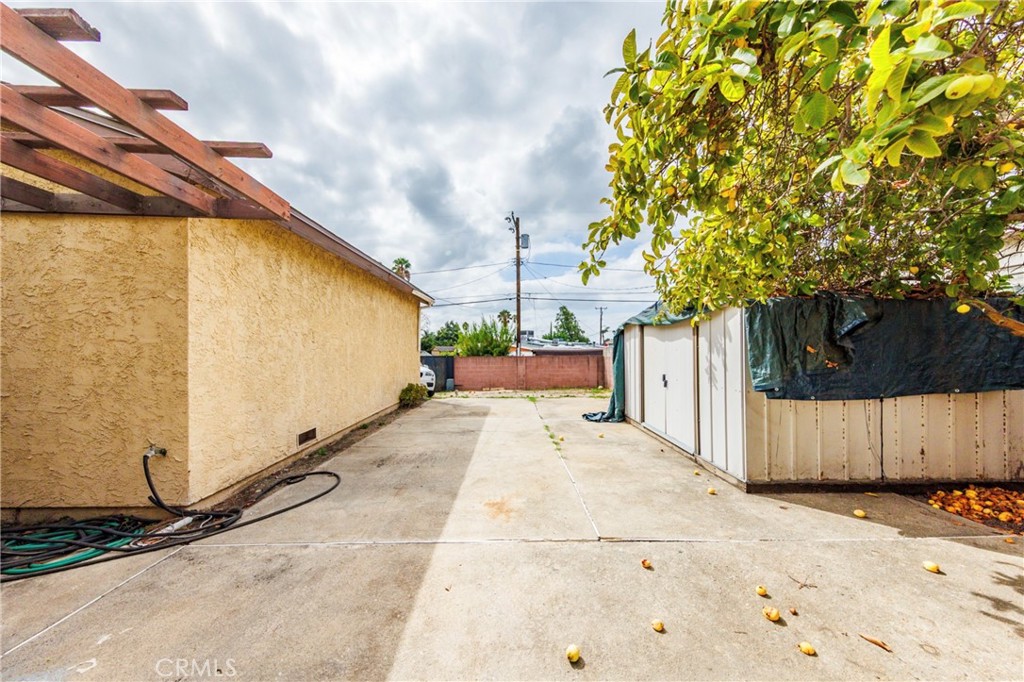 11332 Strathern