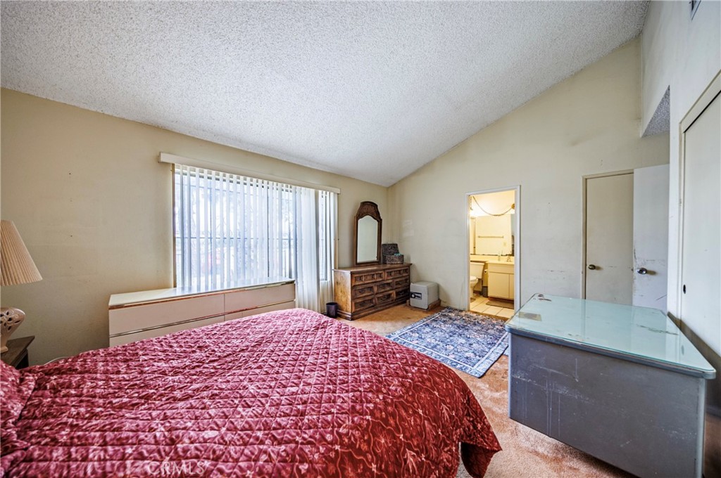 11332 Strathern
