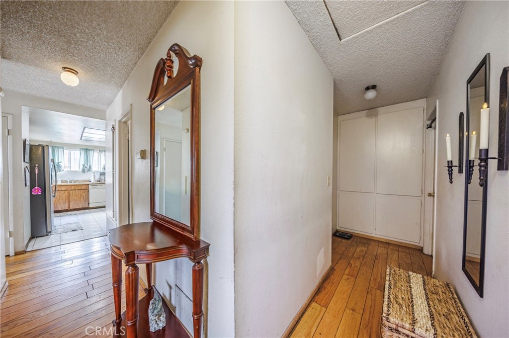 11332 Strathern