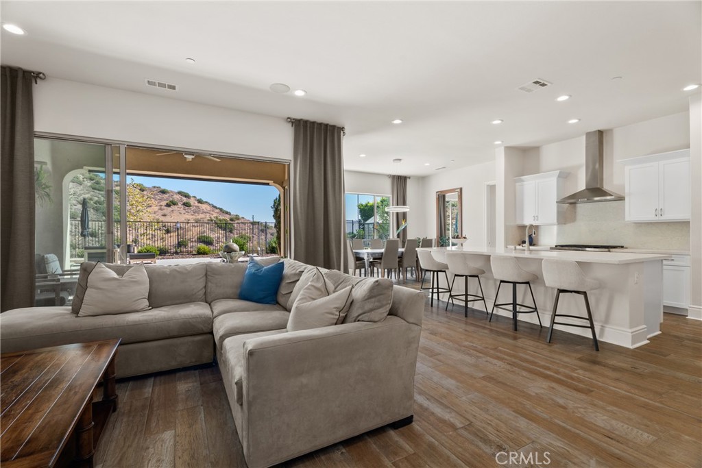 24347 W Stone Bend