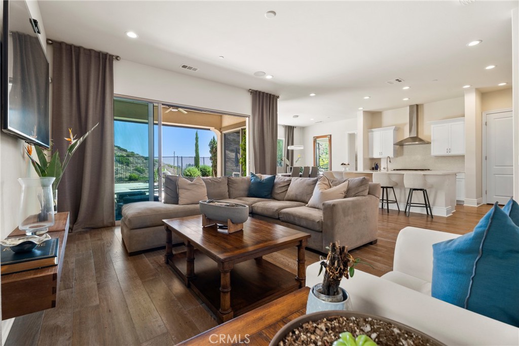 24347 W Stone Bend