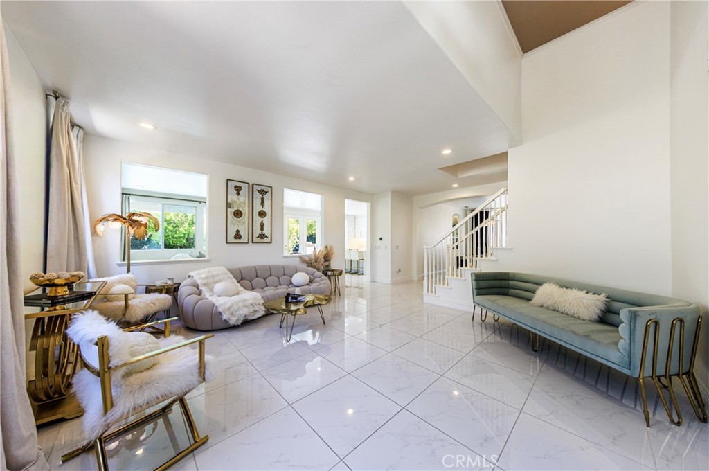 26518 Swan Lane
