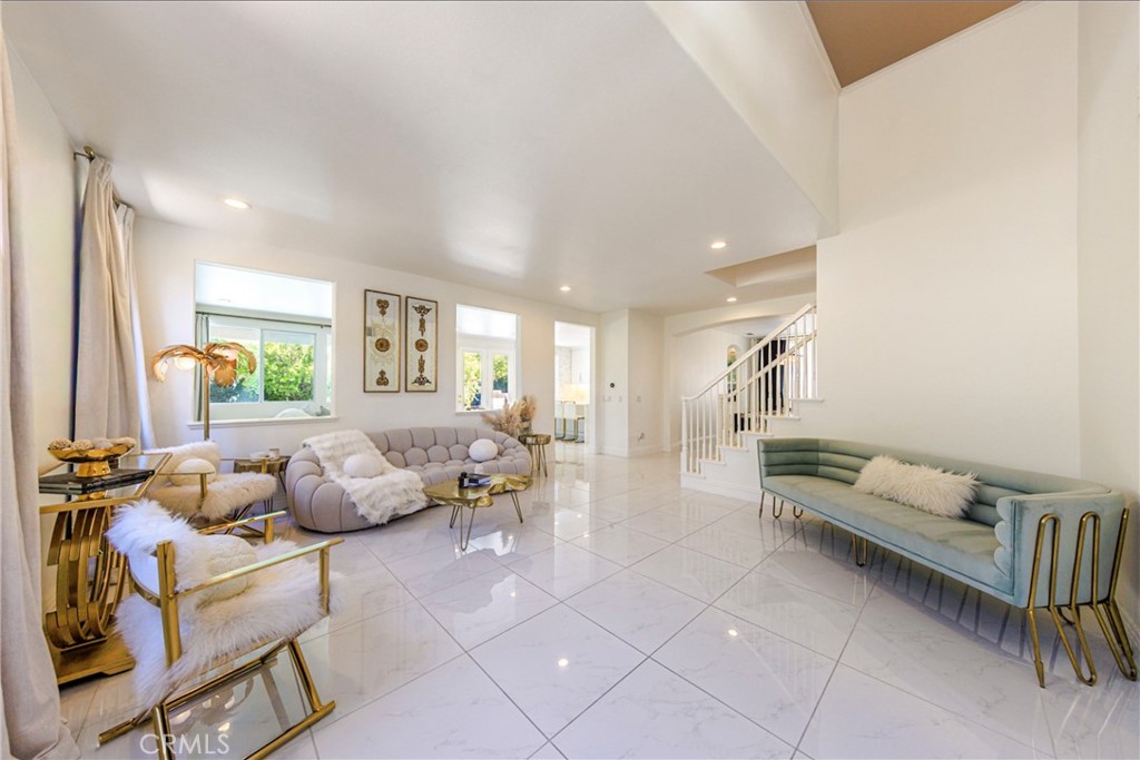 26518 Swan Lane