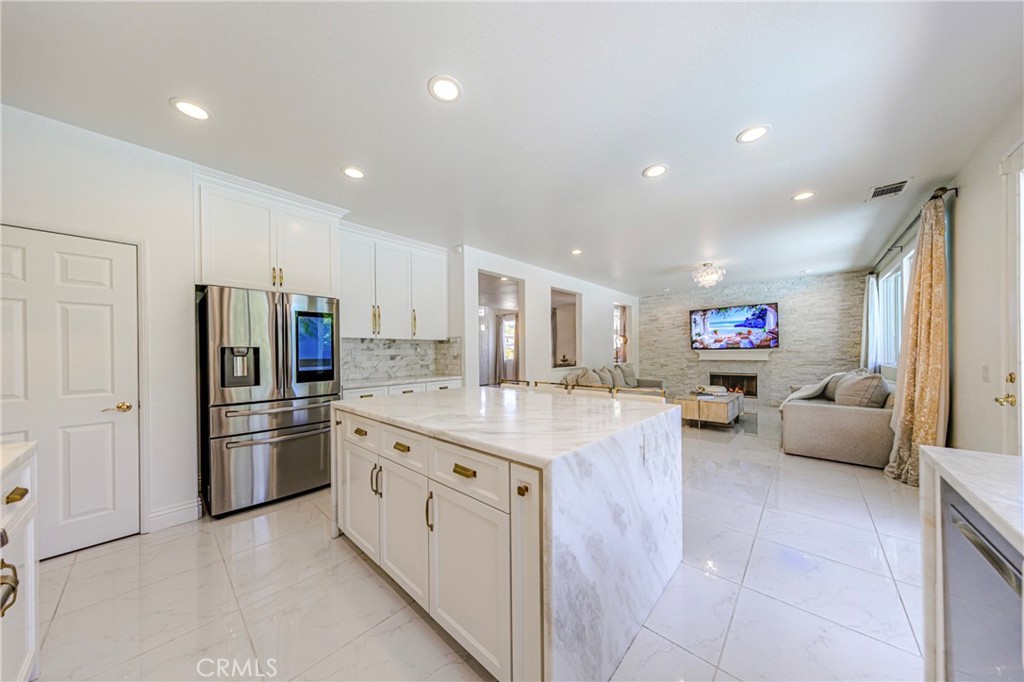 26518 Swan Lane