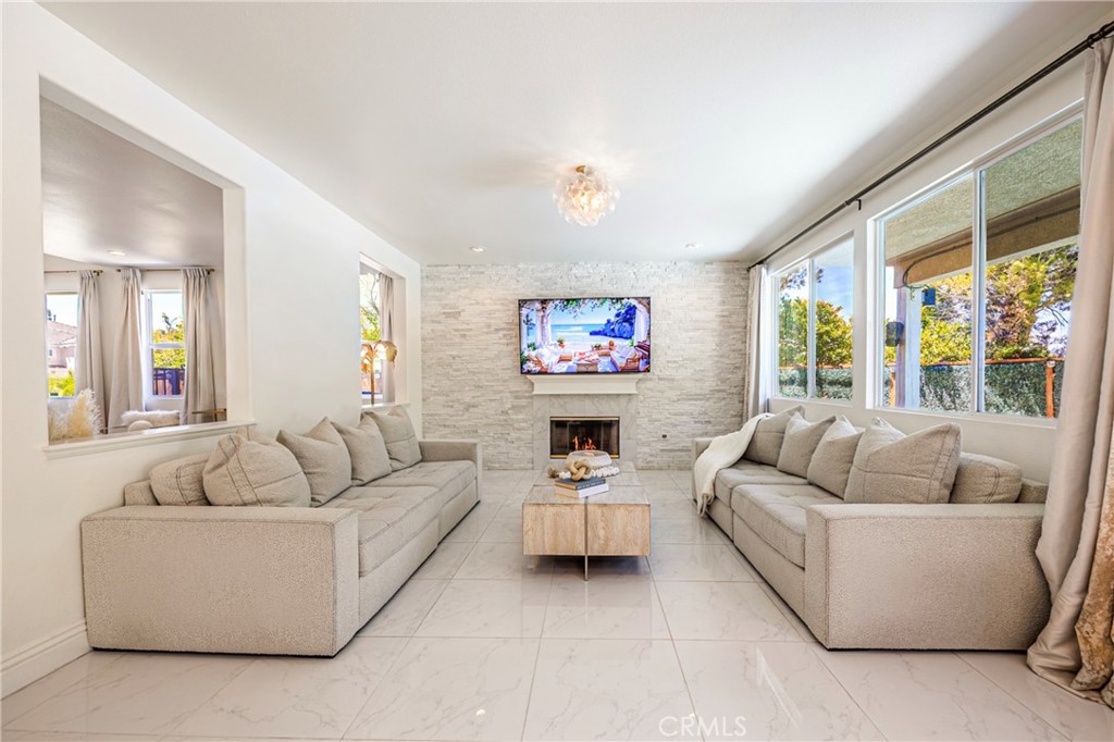 26518 Swan Lane