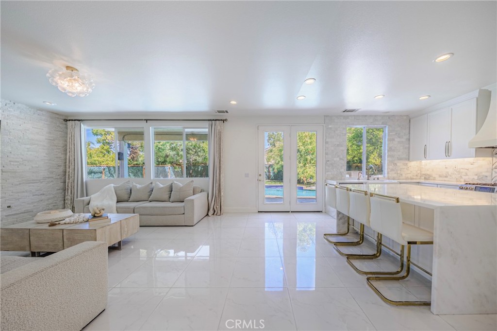 26518 Swan Lane