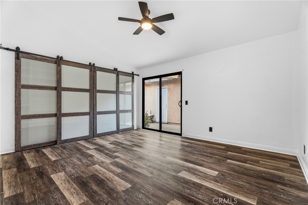 26352 Rainbow Glen