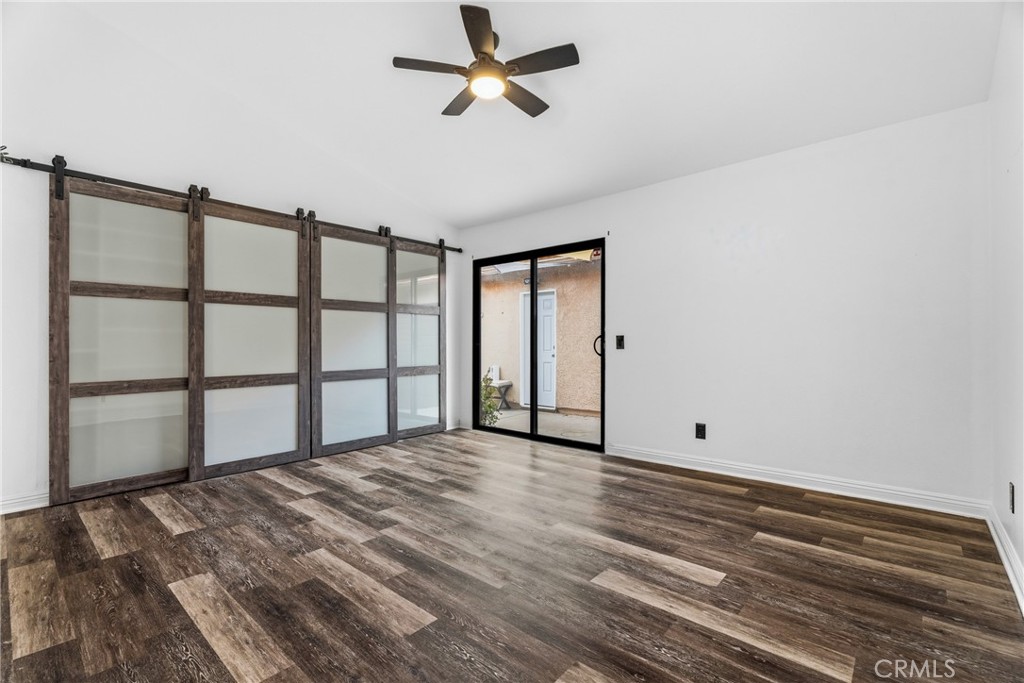 26352 Rainbow Glen