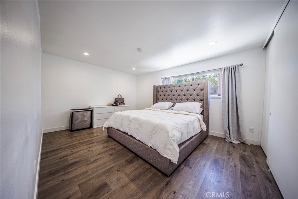 10415 Larwin