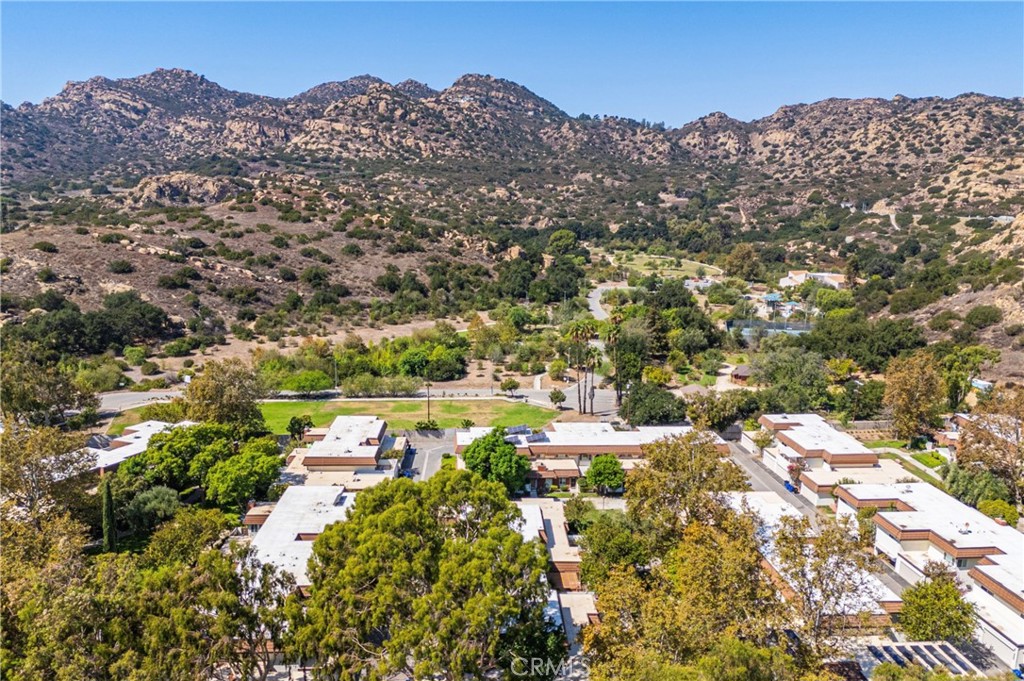 10415 Larwin