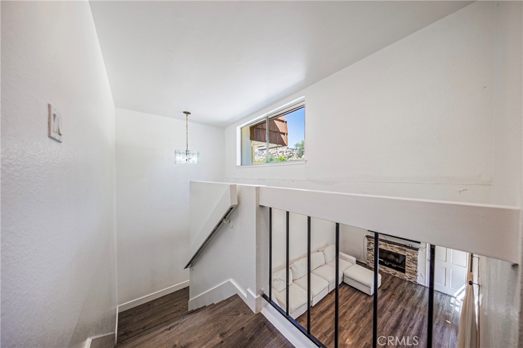 10415 Larwin