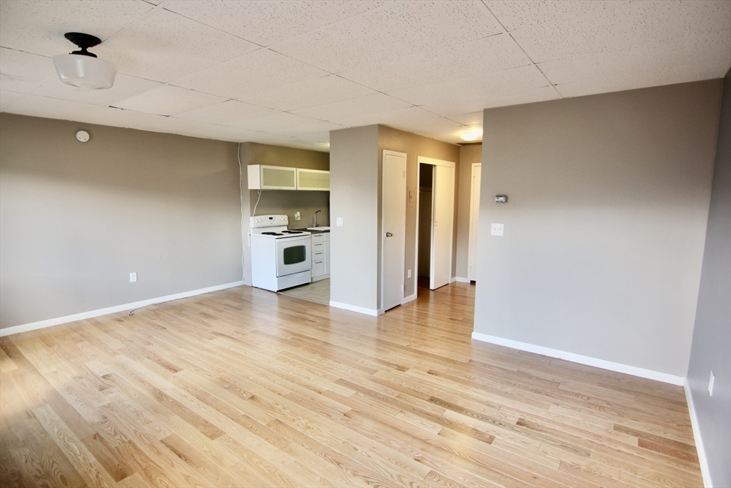 549 E 4th Street # C3