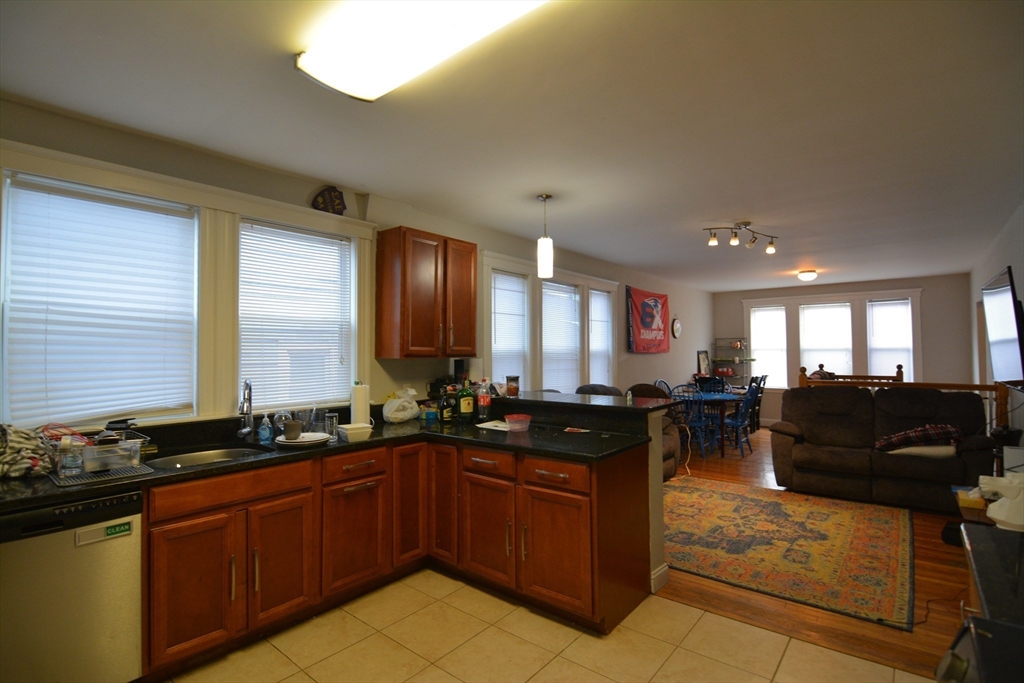222-224 Calumet St