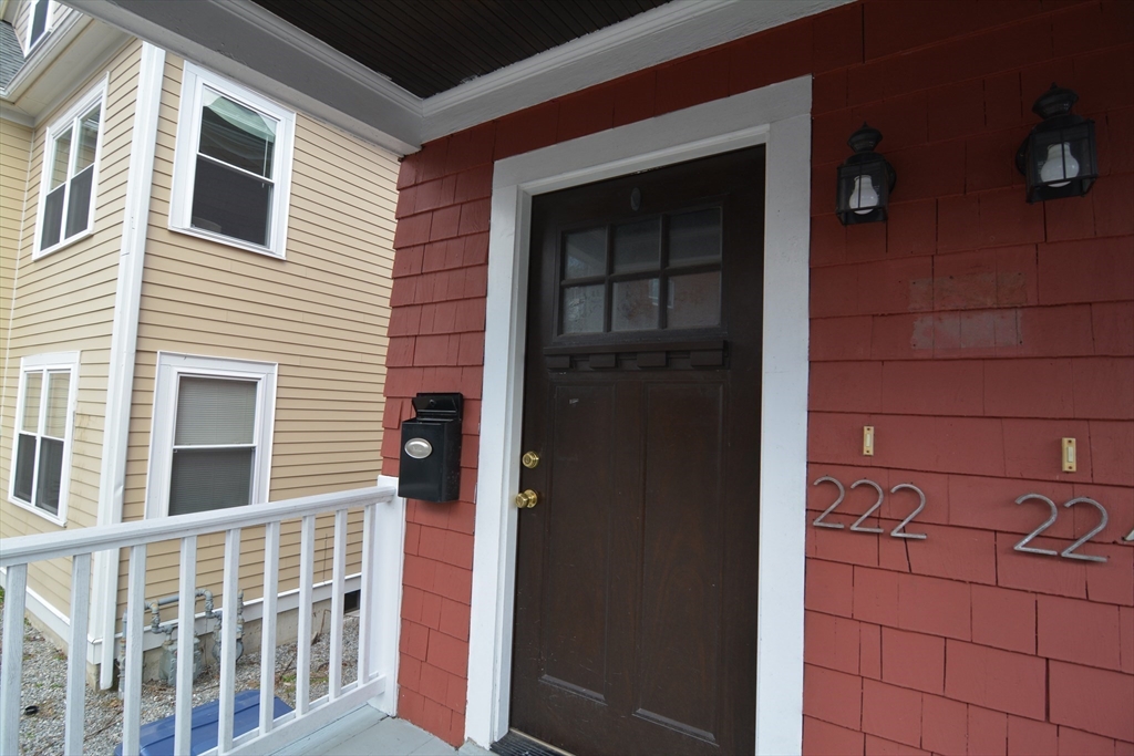 222-224 Calumet St