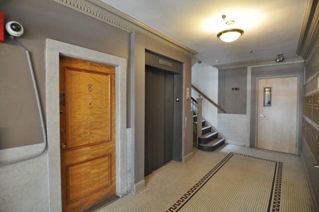 131 Park Dr # 11
