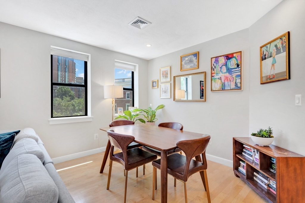 100 Riverway # 6