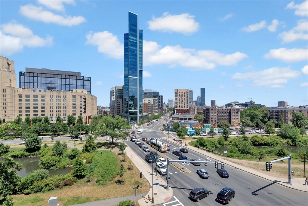 100 Riverway # 6