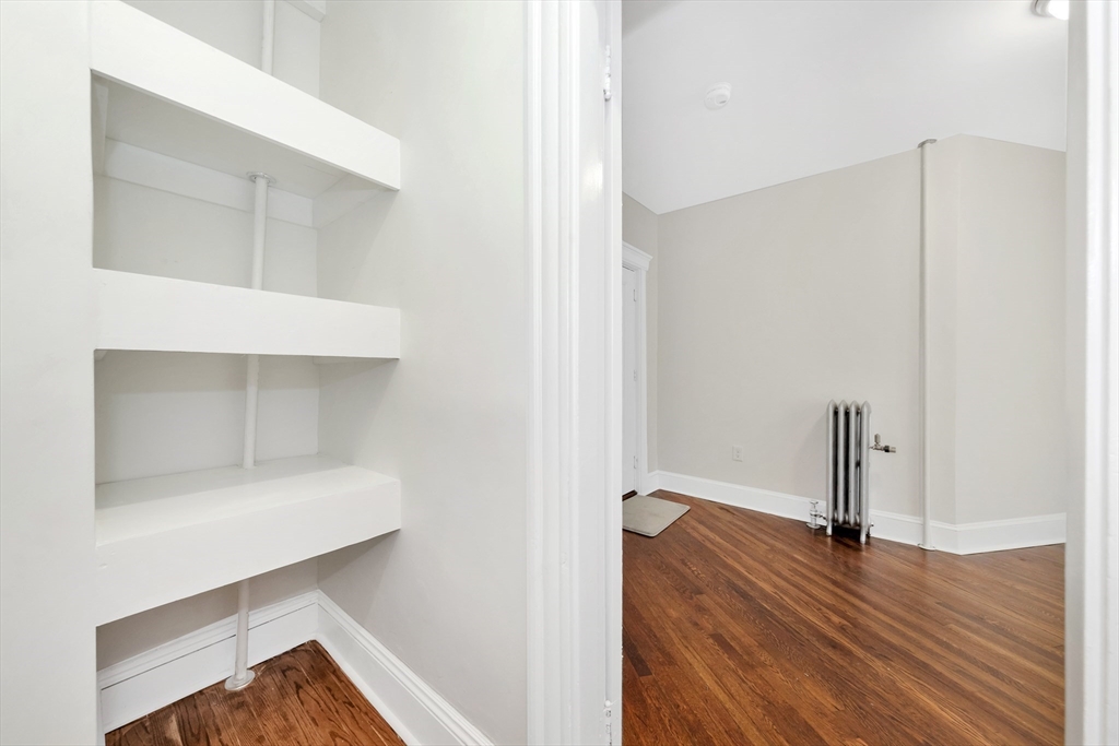 11 Park Dr # 22 Unit: 11-22