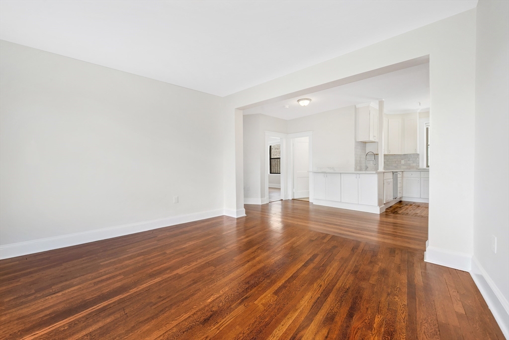 11 Park Dr # 22 Unit: 11-22