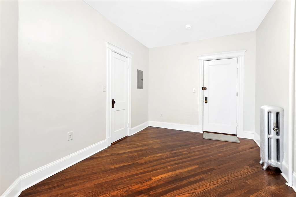 11 Park Dr # 22 Unit: 11-22