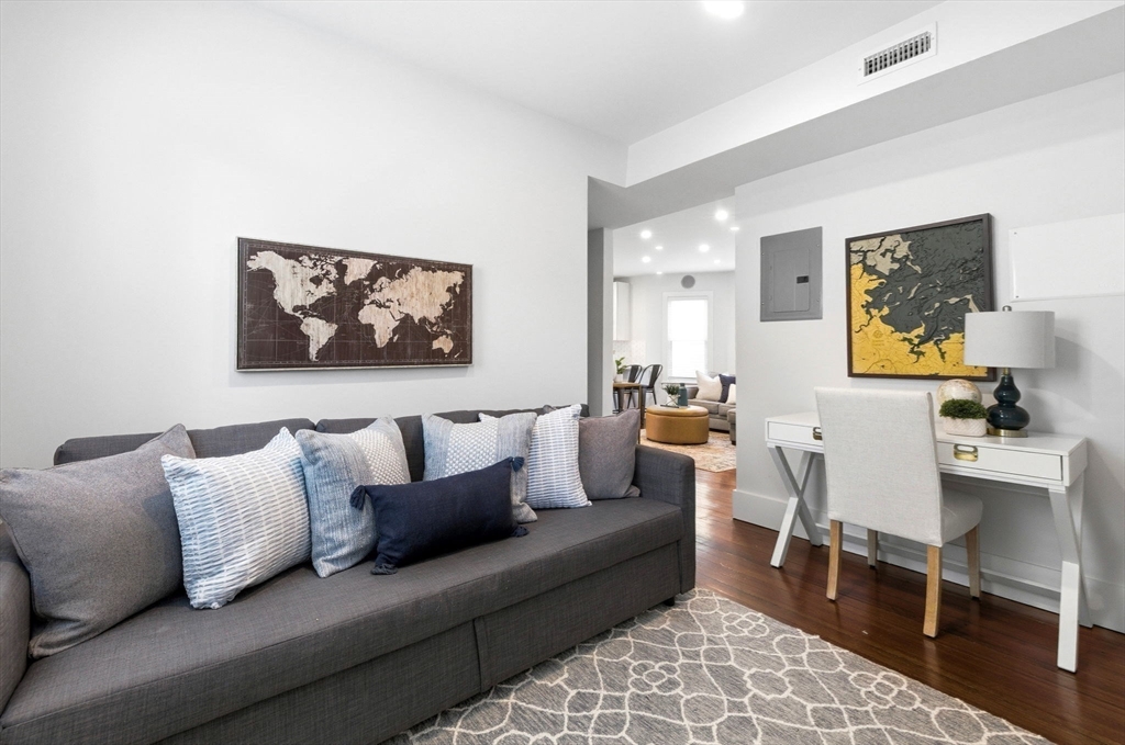 351 Centre St # 2