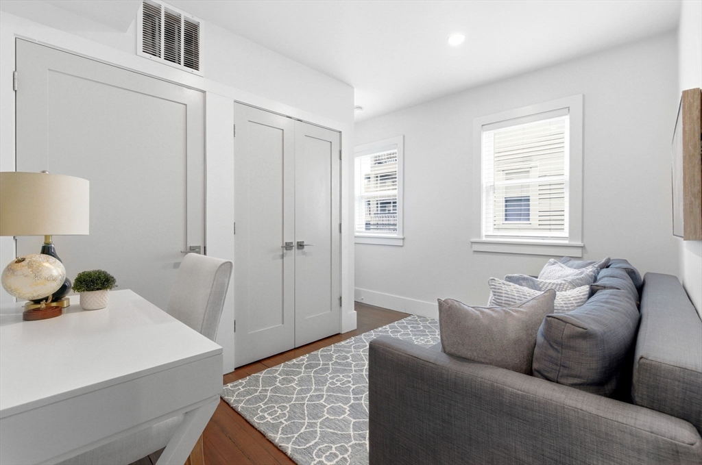 351 Centre St # 2
