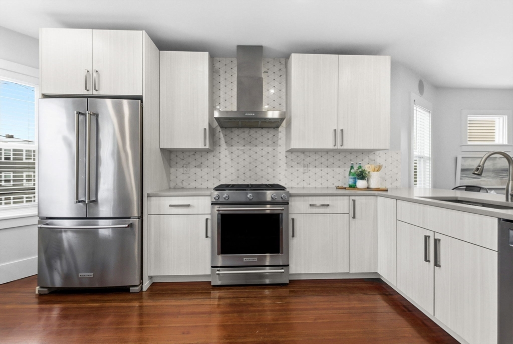 351 Centre St # 2