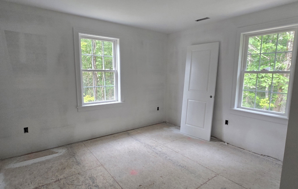 6 Adams Road