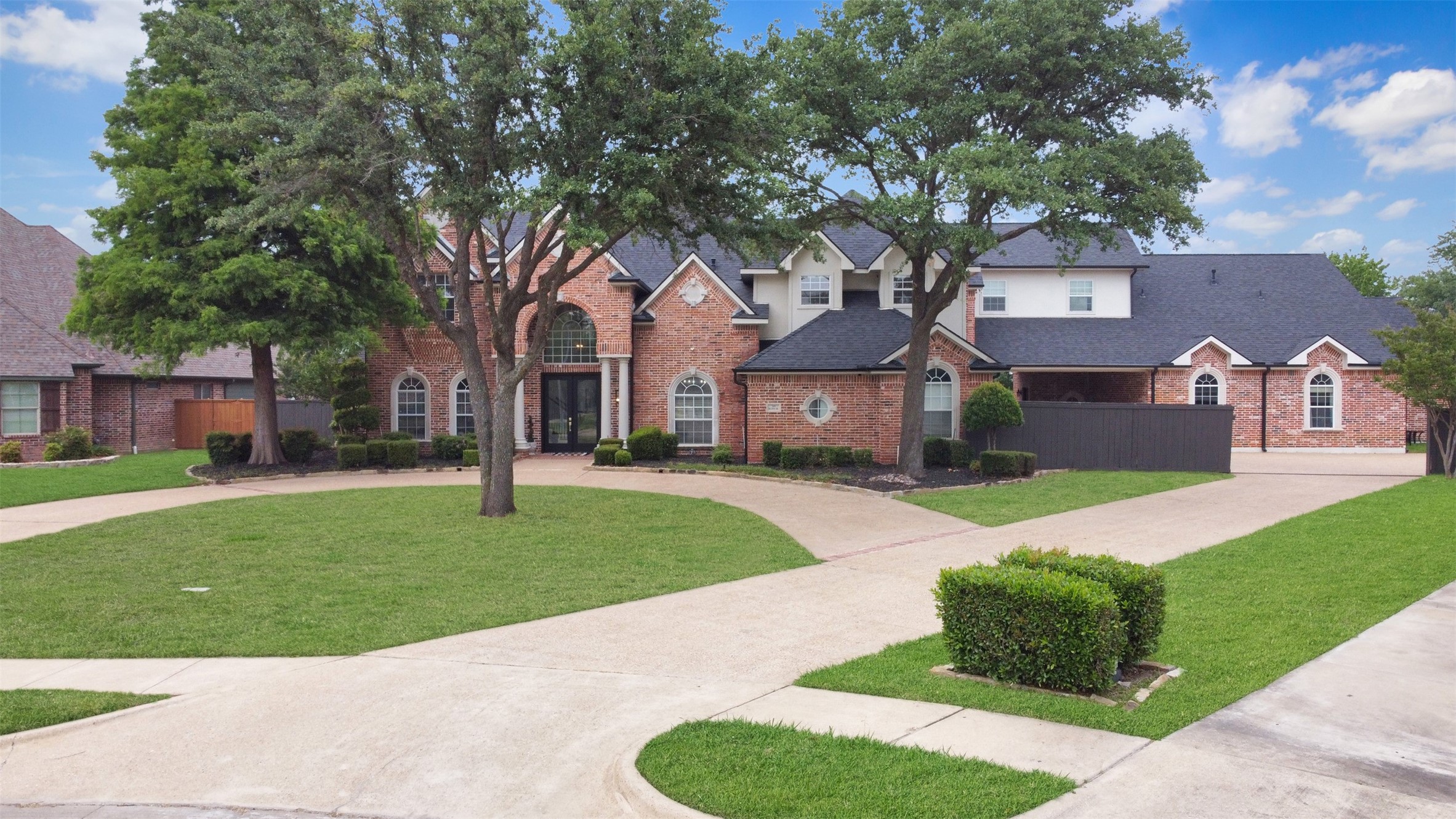 319 Meadow Drive