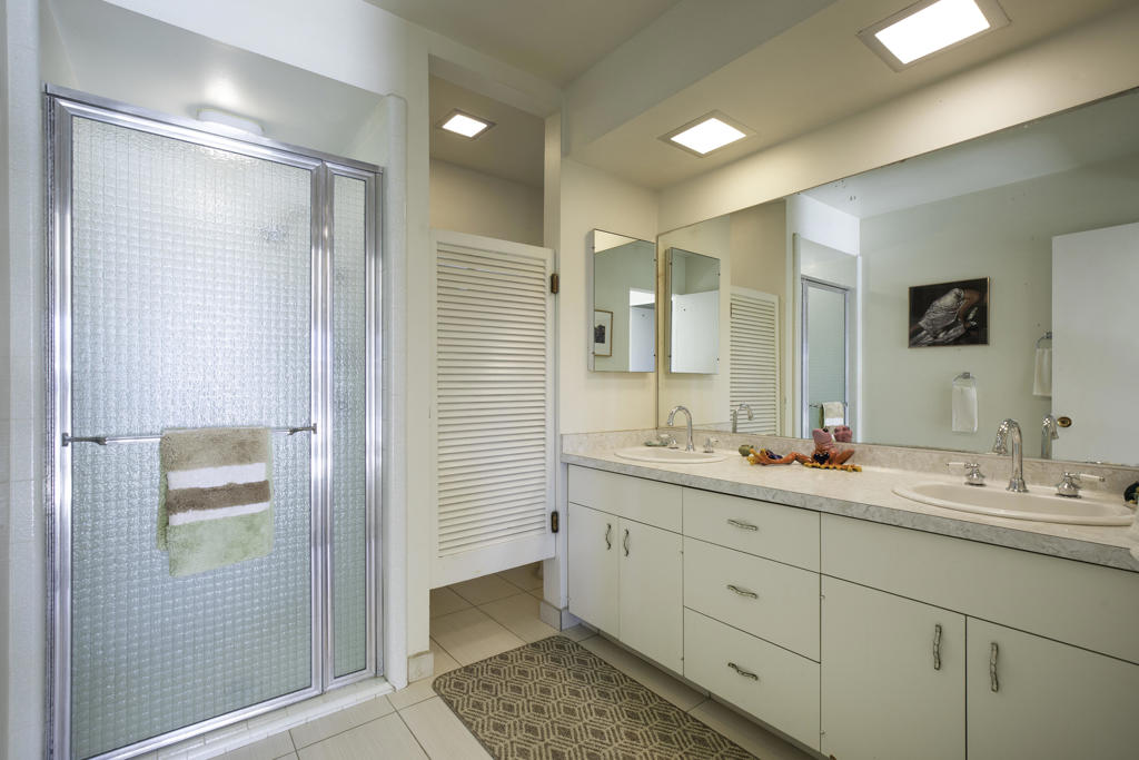 59105 Lincoln Street