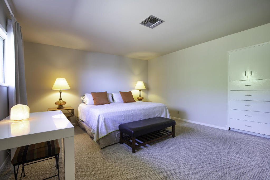 59105 Lincoln Street